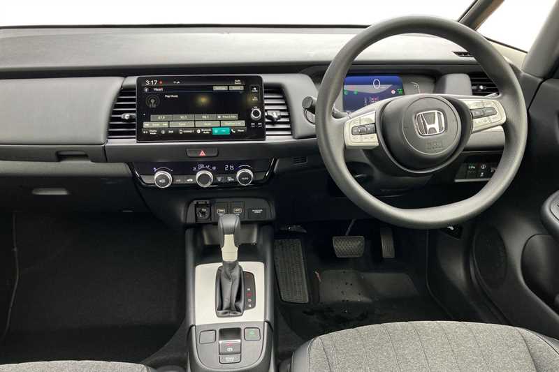 Used Honda Jazz 2022 for sale - 76087129: Photo 4