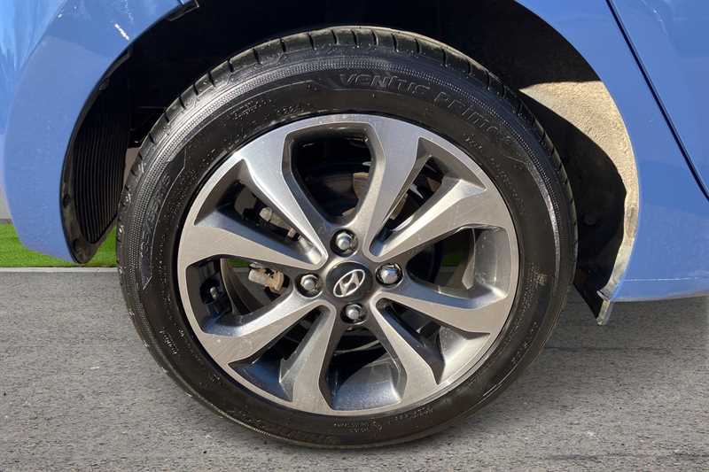 Used Hyundai i10 2017 for sale - 78063546: Photo 9