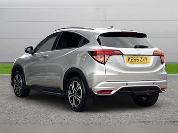 Used Honda HR-V 2015 for sale - 77648308: Photo