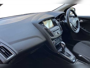 Used Ford Focus 2016 for sale - 77740263: Photo