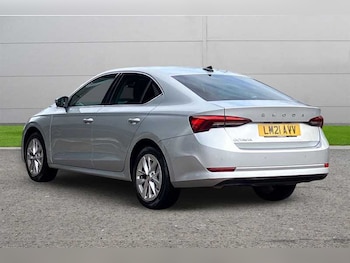 Used Skoda Octavia 2021 for sale - 76842357: Photo