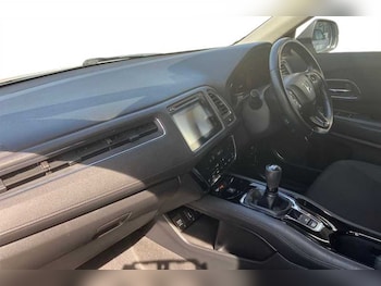 Used Honda HR-V 2019 for sale - 79160134: Photo