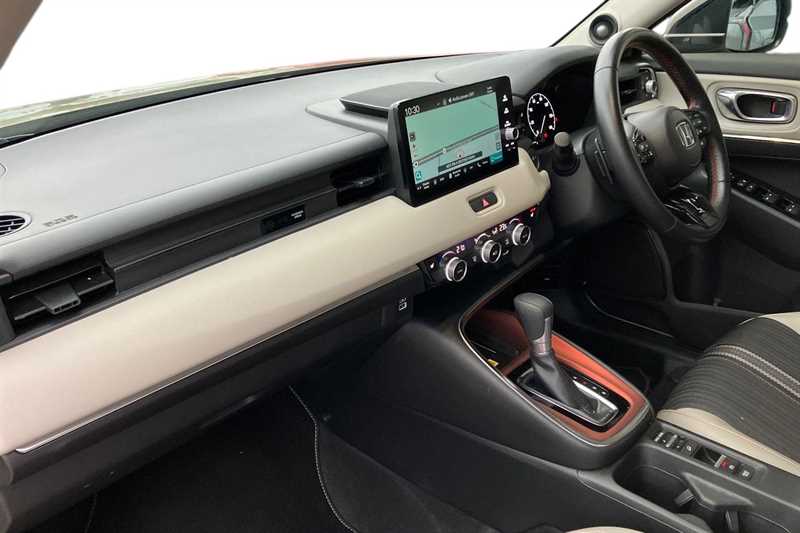 Used Honda HR-V 2024 for sale - 77576719: Photo 2