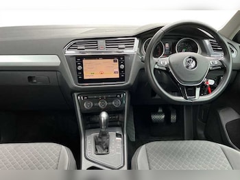 Used Volkswagen Tiguan 2019 for sale - 76191301: Photo 4