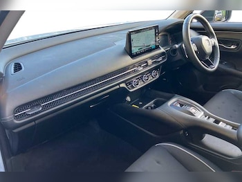 Used Honda ZR-V 2024 for sale - 76705789: Photo