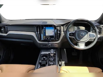 Used Volvo XC60 2018 for sale - 79488198: Photo