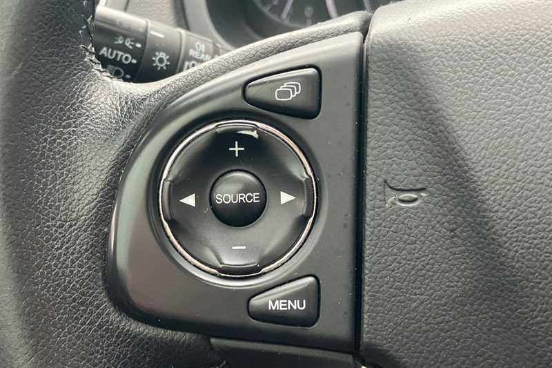 Used Honda CR-V 2015 for sale - 76311781: Photo 17