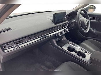 Used Honda Civic 2024 for sale - 76261994: Photo 2