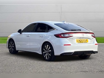 Used Honda Civic 2025 for sale - 76096131: Photo