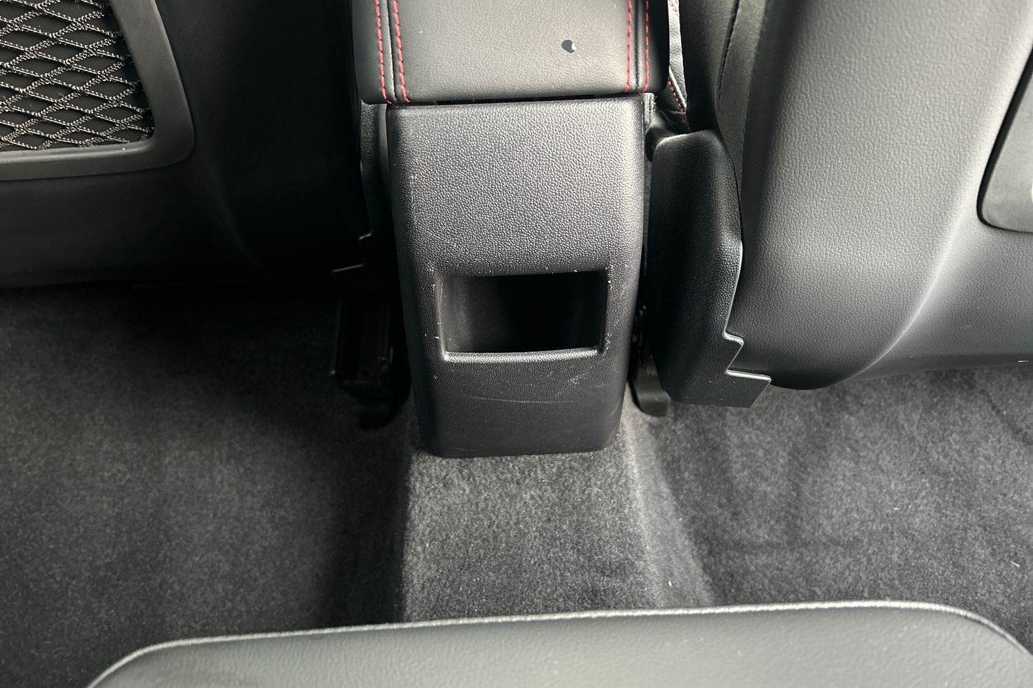 Used Ford Puma 2024 for sale - 76870132: Photo 32