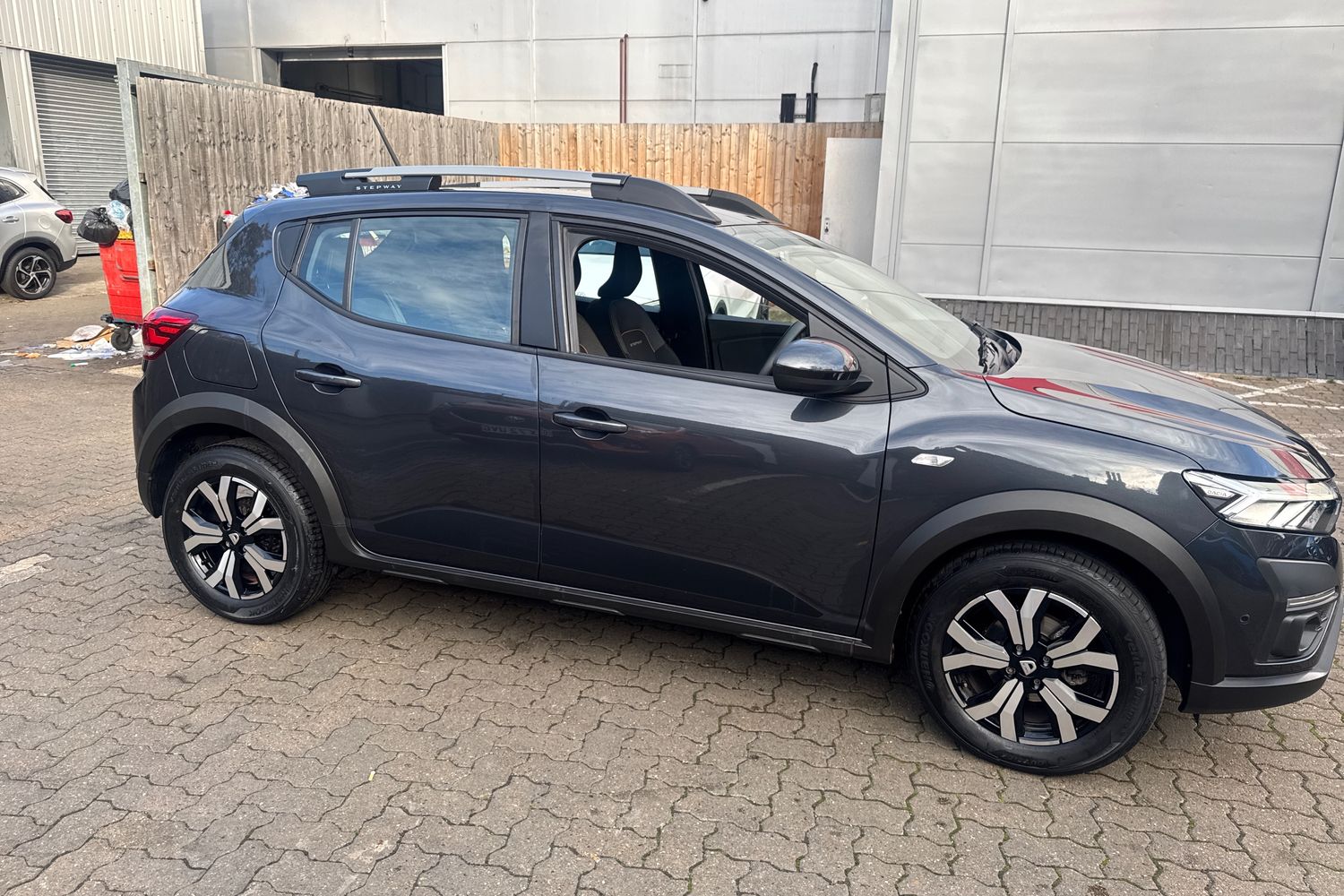 Used Dacia Sandero Stepway 2021 for sale - 76872360: Photo 30