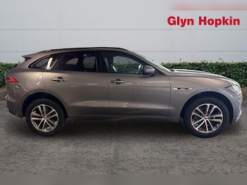 Used Jaguar F-Pace 2020 for sale - 76556857: Photo