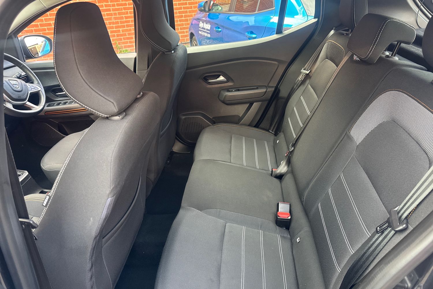 Used Dacia Sandero Stepway 2021 for sale - 76544463: Photo 33