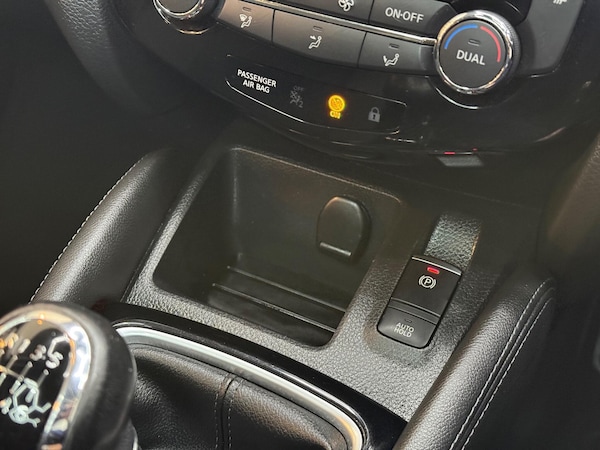 Used Nissan Qashqai 2018 for sale - 76012934: Photo 12