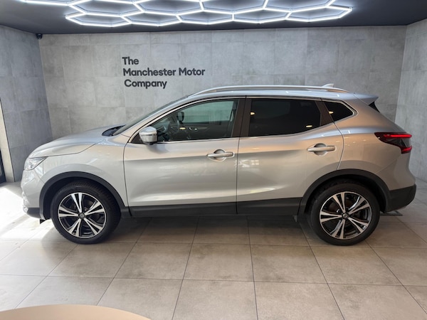 Used Nissan Qashqai 2018 for sale - 76012934: Photo 2