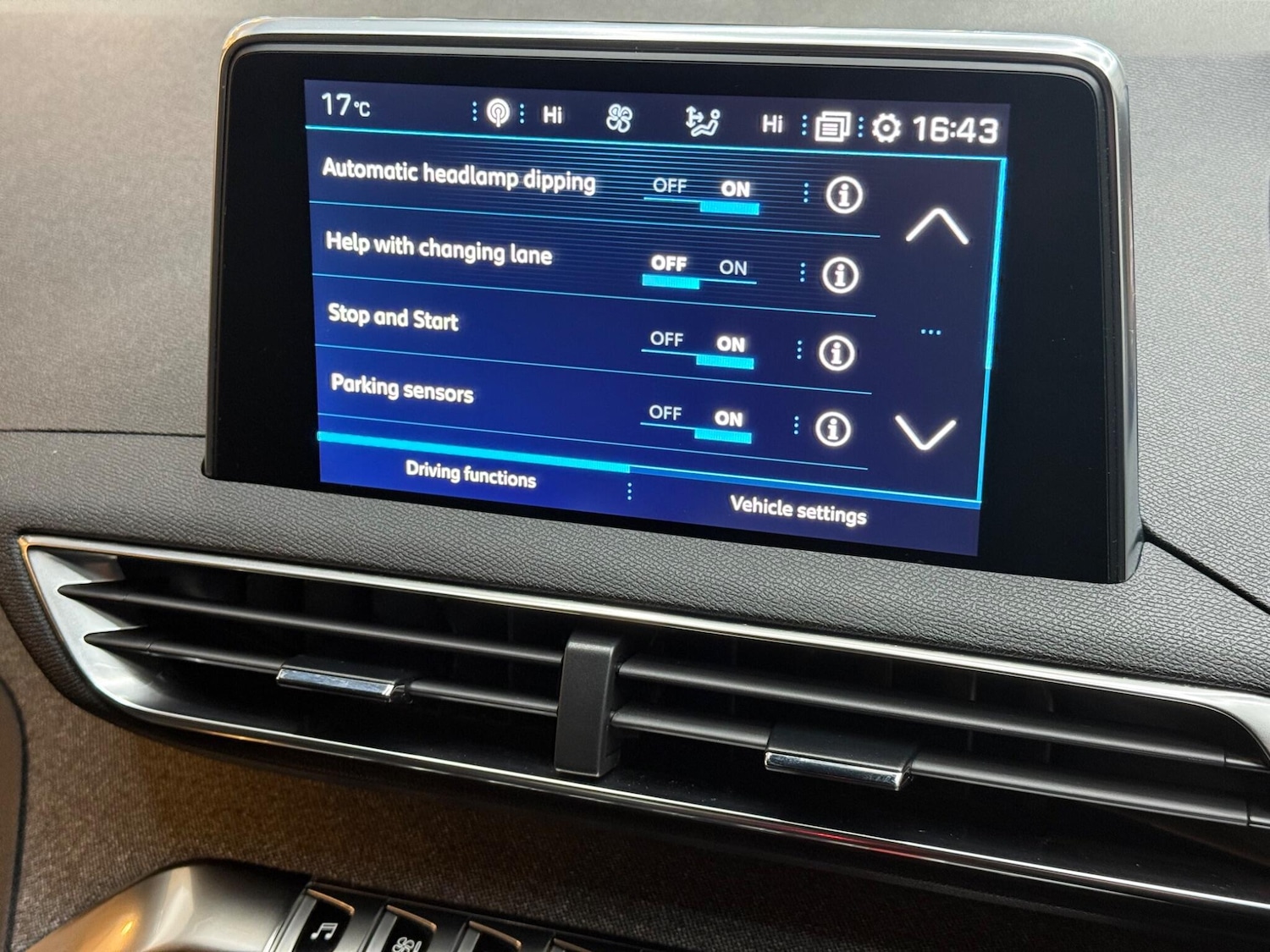 Used Peugeot 3008 2020 for sale - 76377945: Photo 38