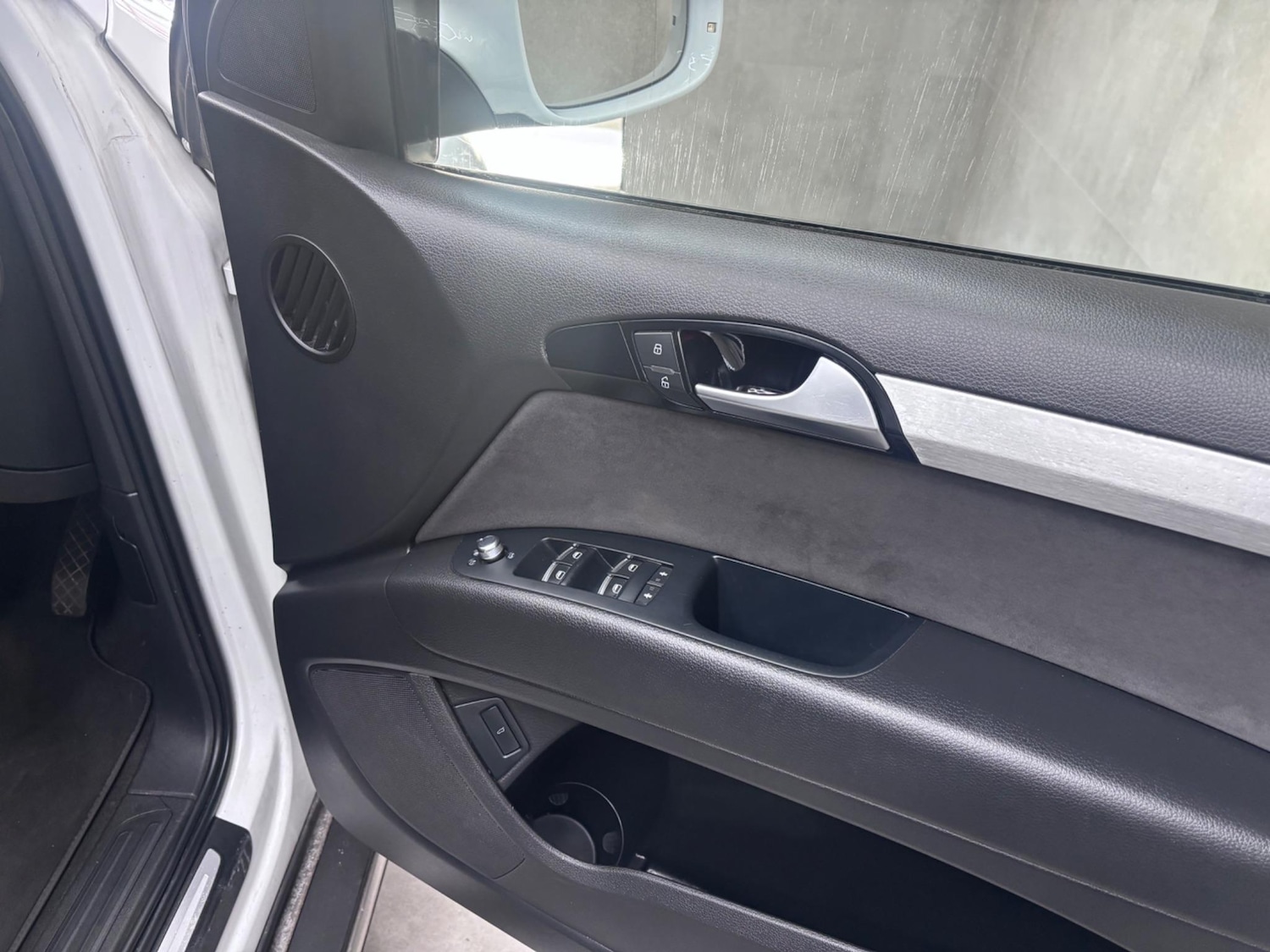 Used Audi Q7 2014 for sale - 76608550: Photo 33