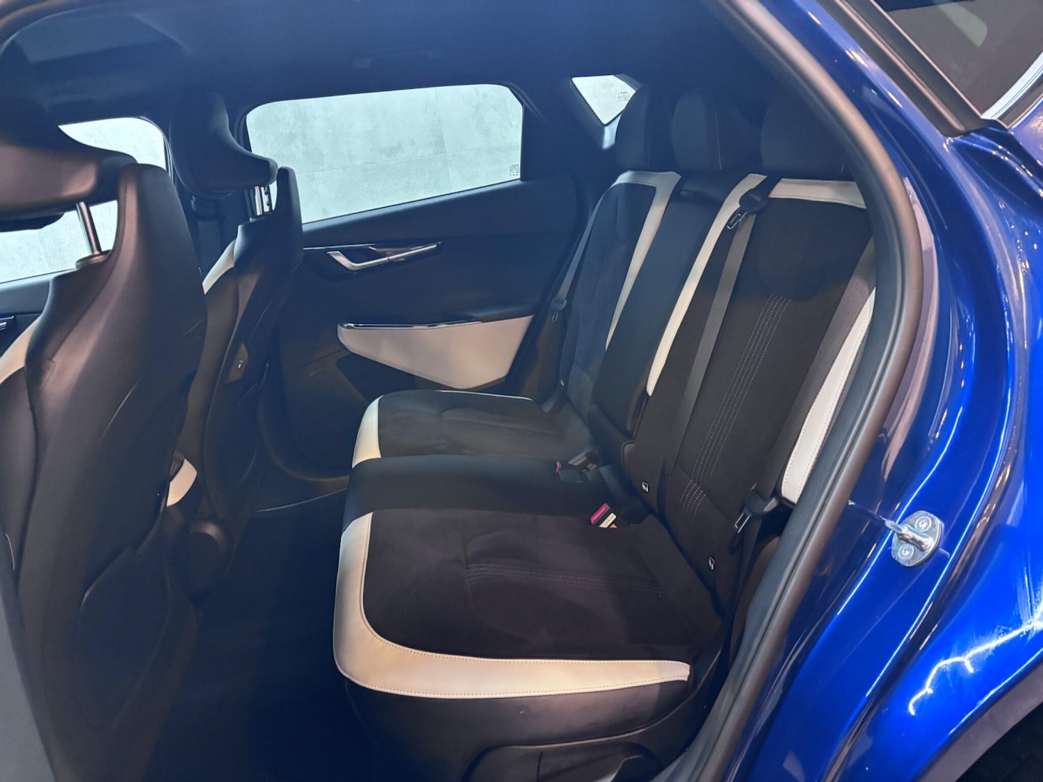 Used Kia EV6 2023 for sale - 76522036: Photo 26