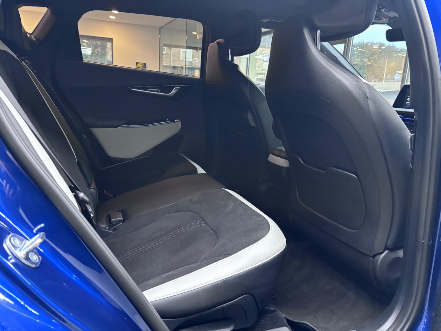 Used Kia EV6 2023 for sale - 76522036: Photo 28