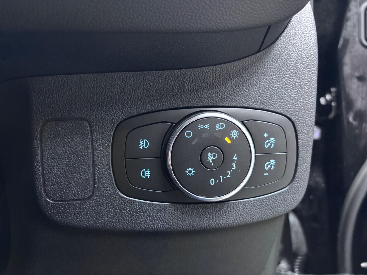 Used Ford Puma for sale - 77074138: Photo 38