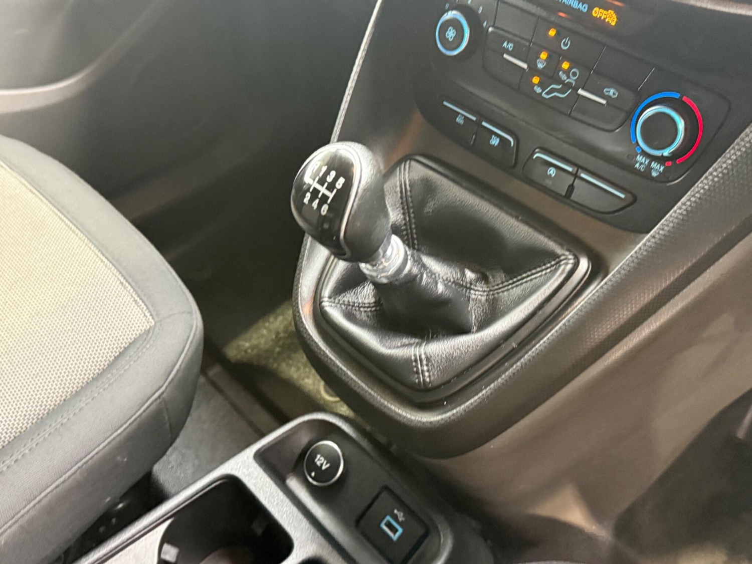 Used Ford Transit Connect 2019 for sale - 76446914: Photo 41