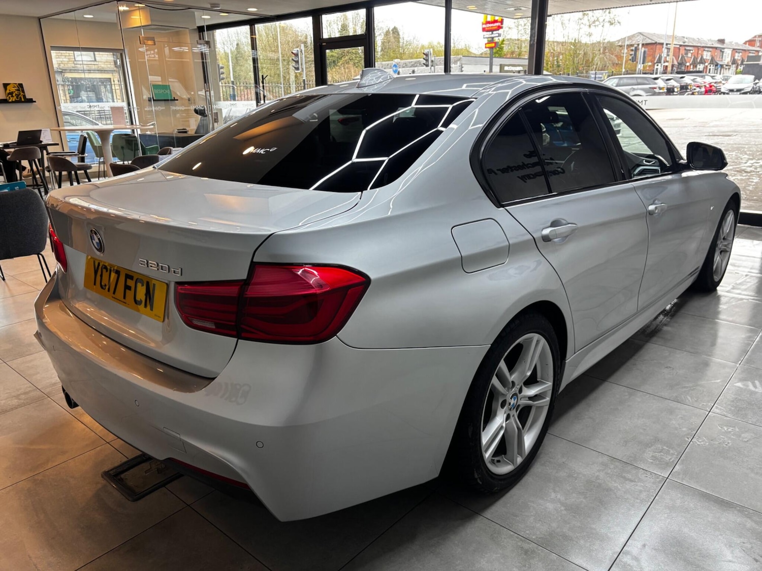 Used BMW 3 Series for sale - 78127291: Photo 2
