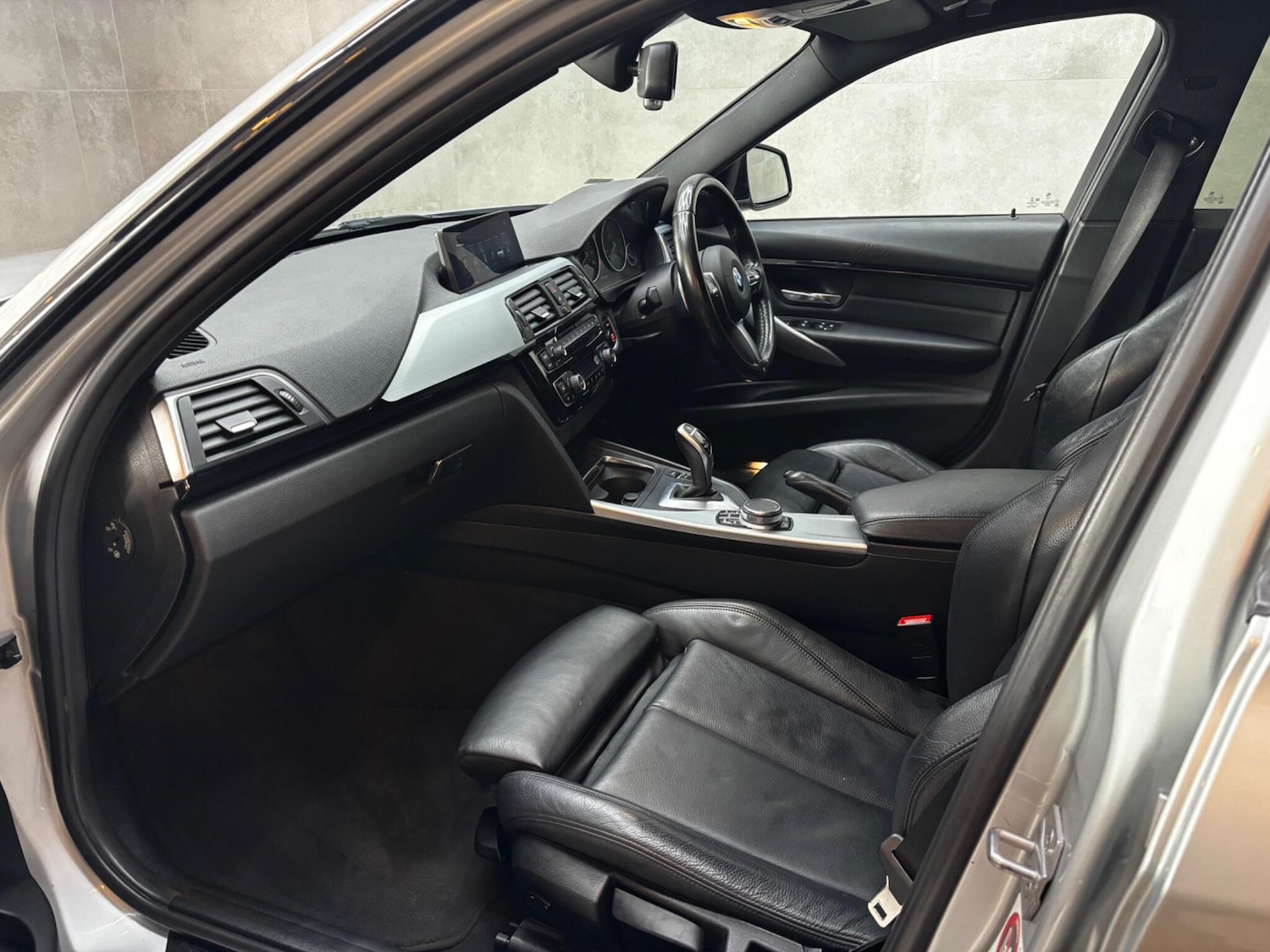 Used BMW 3 Series for sale - 78127291: Photo 46