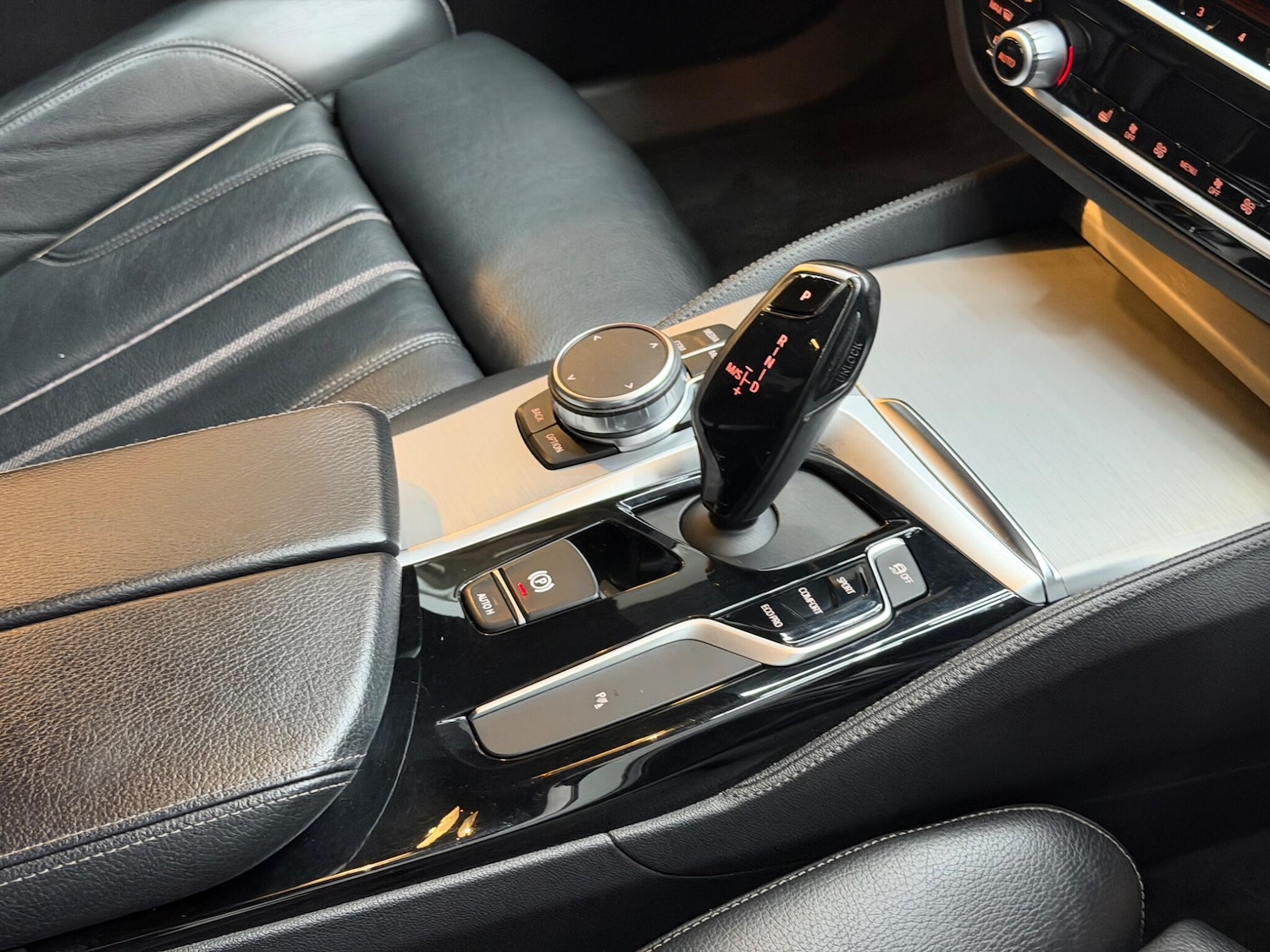 Used BMW 5 Series for sale - 77395724: Photo 11