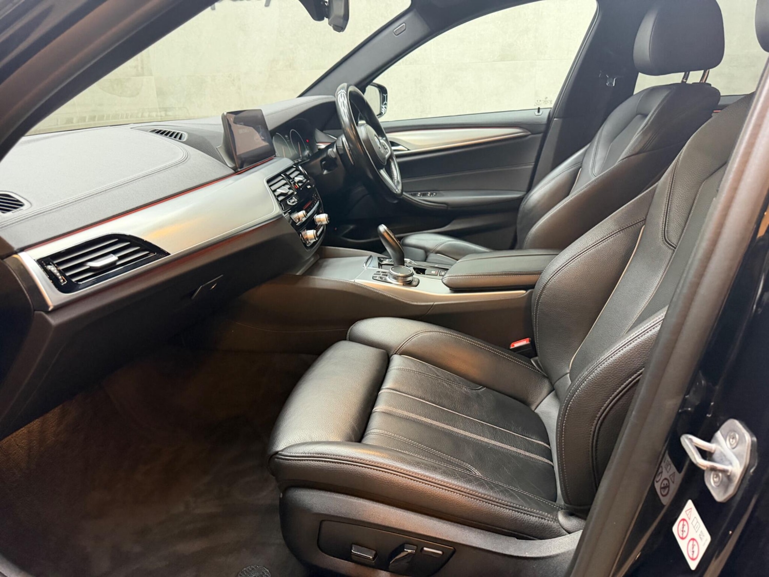 Used BMW 5 Series for sale - 77395724: Photo 40