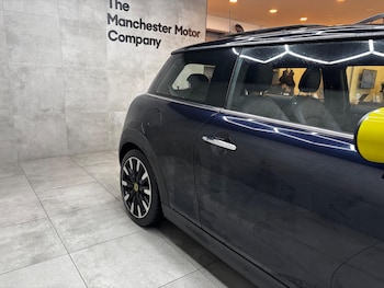 Used MINI Electric Hatch 2020 for sale - 78135713: Photo