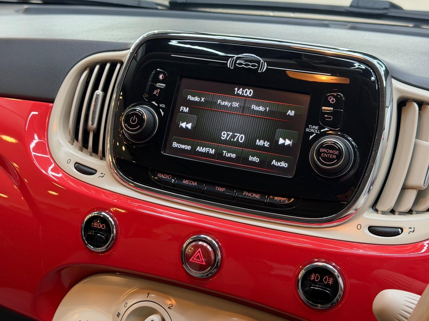 Used Fiat 500 2016 for sale - 78185269: Photo 32