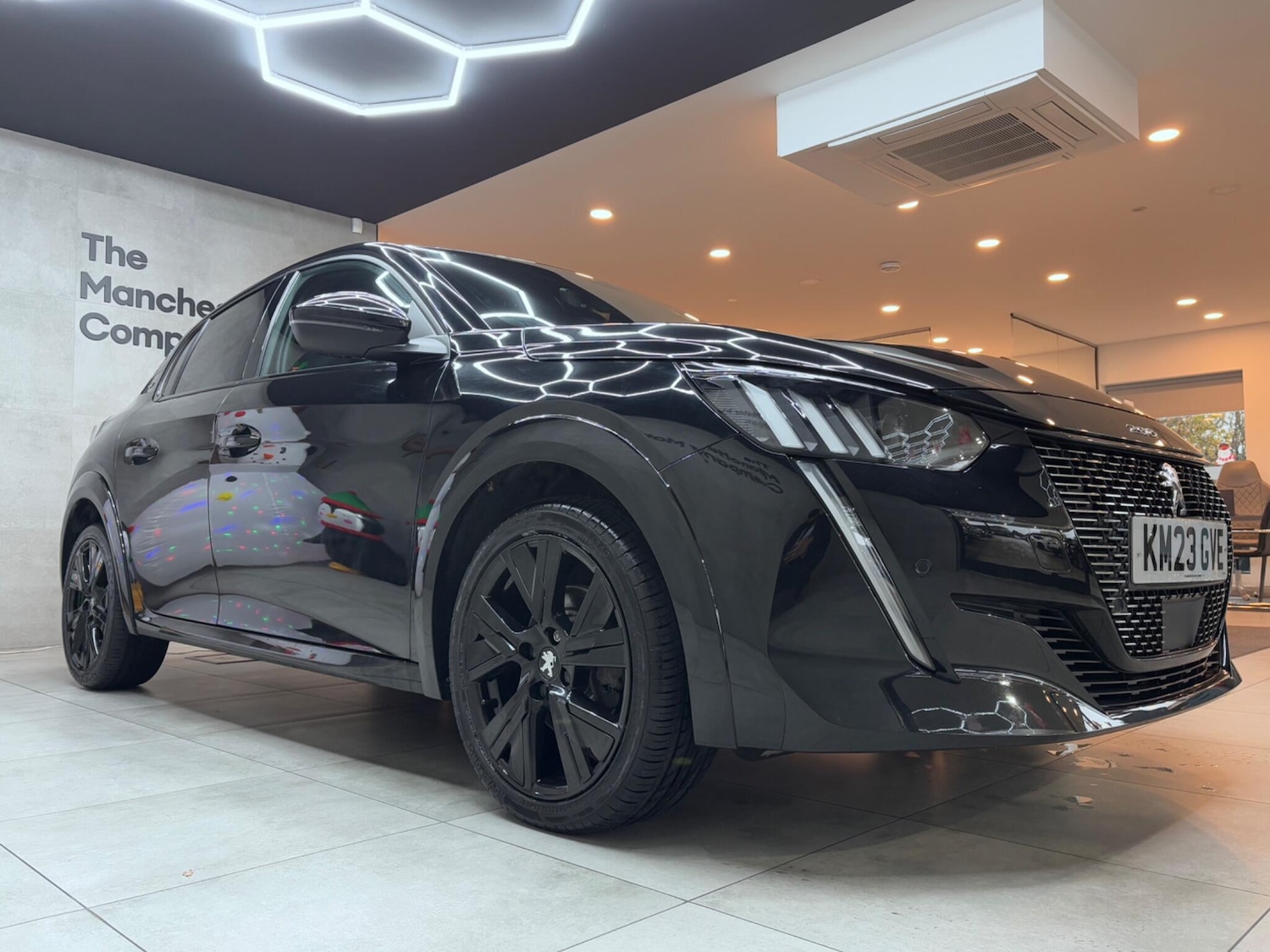 Used Peugeot 208 2023 for sale - 76561028: Photo 2