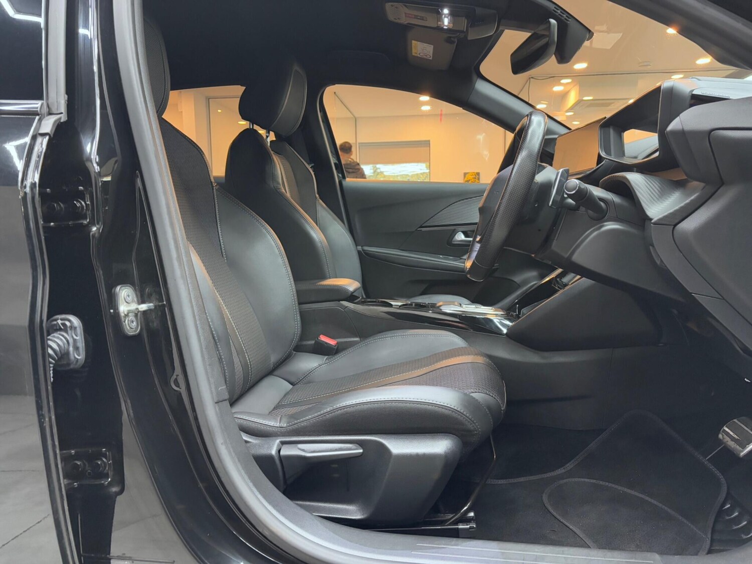 Used Peugeot 208 2023 for sale - 76561028: Photo 59