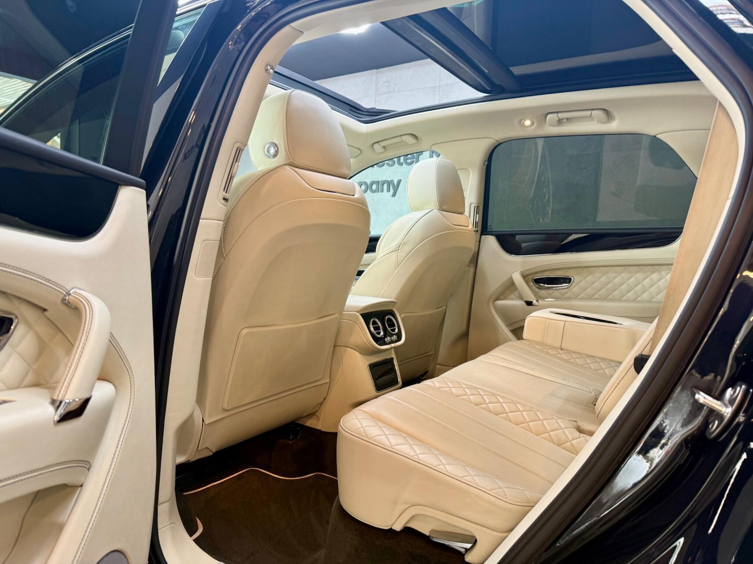 Used Bentley Bentayga for sale - 78020475: Photo 24