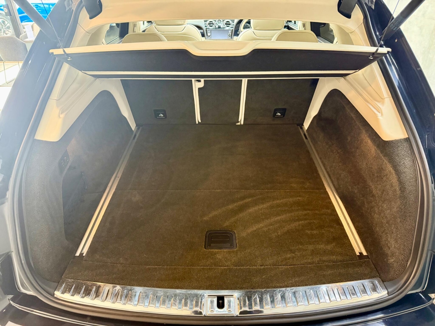 Used Bentley Bentayga for sale - 78020475: Photo 49