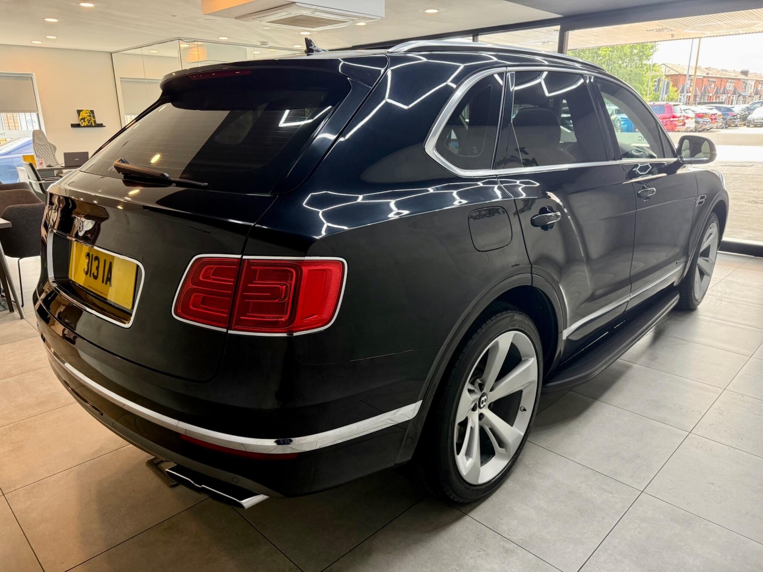Used Bentley Bentayga for sale - 78020475: Photo 8