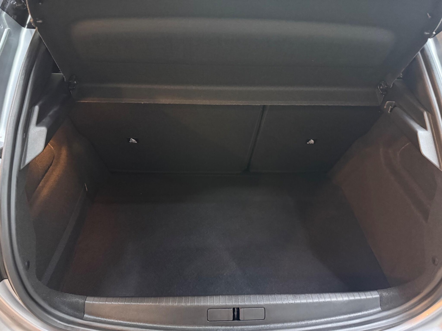 Used Peugeot 208 2023 for sale - 76513298: Photo 33