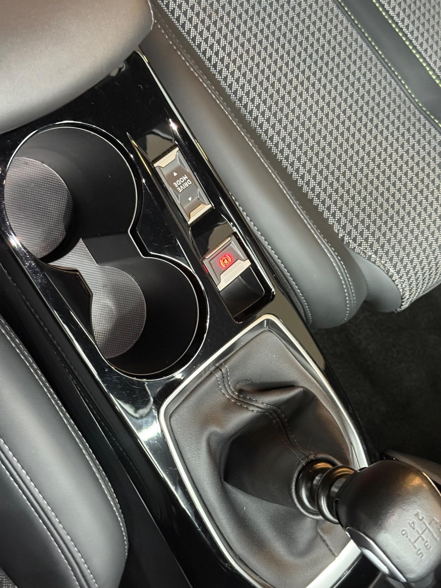 Used Peugeot 208 2023 for sale - 76513298: Photo 46