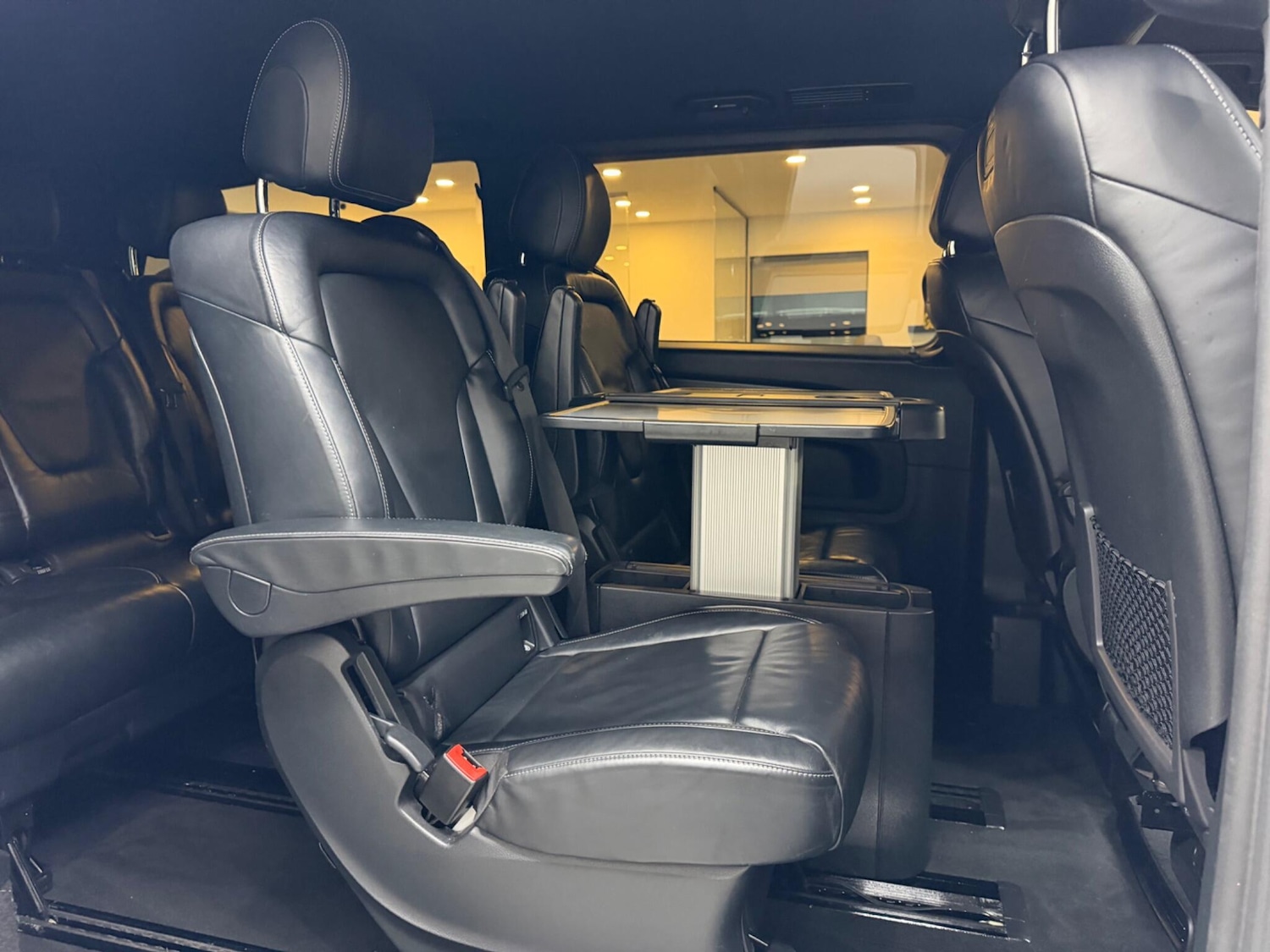 Used Mercedes-Benz V-Class 2017 for sale - 77074750: Photo 22