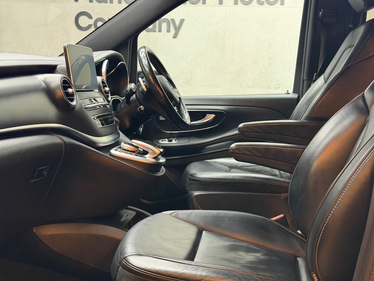 Used Mercedes-Benz V-Class 2017 for sale - 77074750: Photo 44