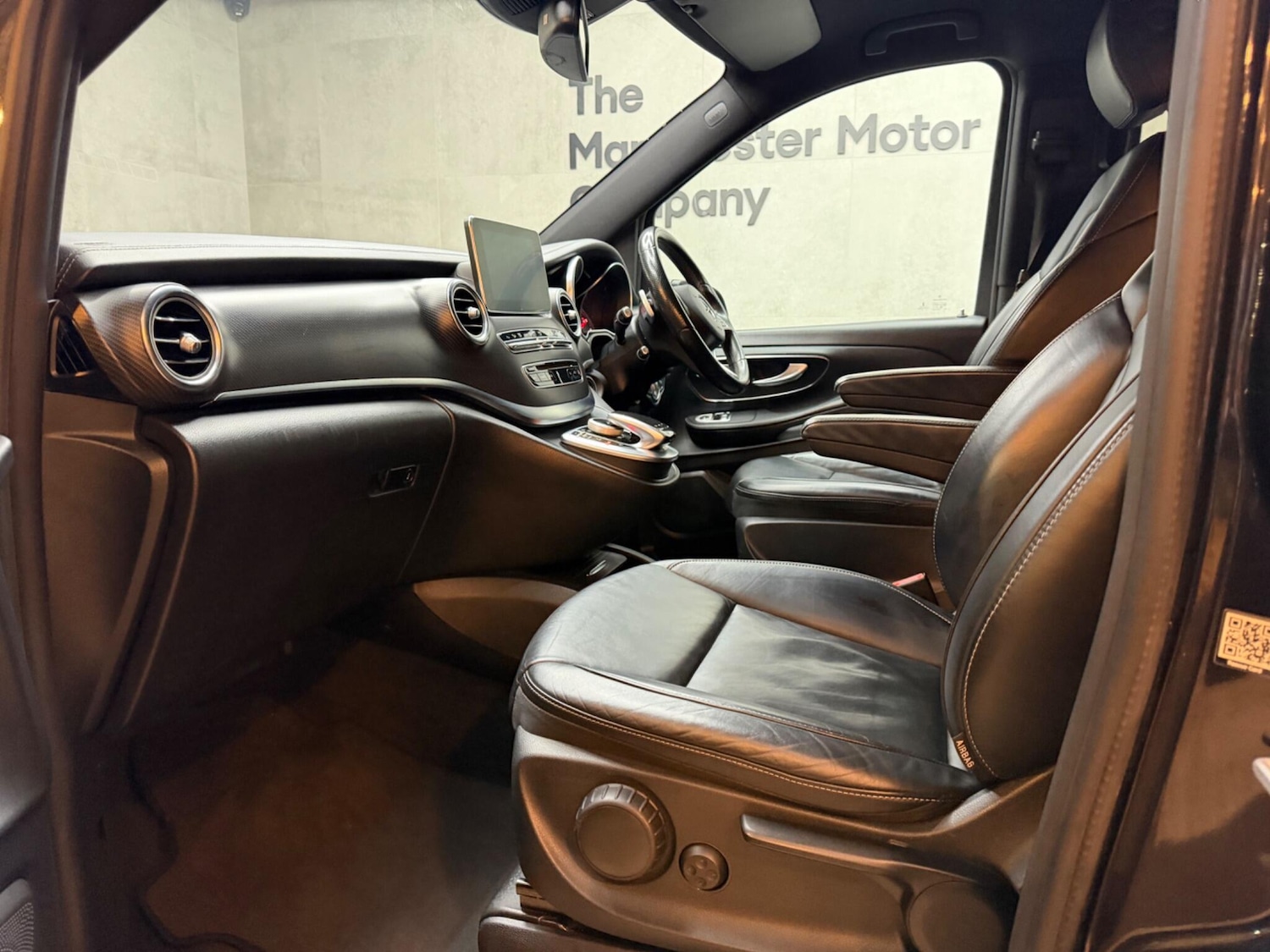 Used Mercedes-Benz V-Class 2017 for sale - 77074750: Photo 47