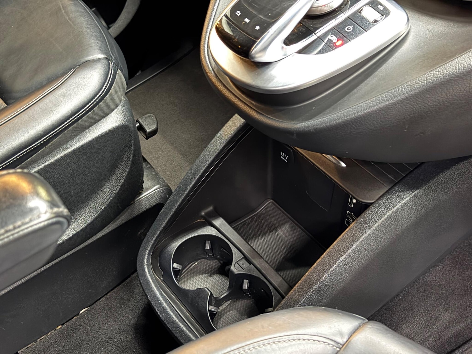 Used Mercedes-Benz V-Class 2017 for sale - 77074750: Photo 9