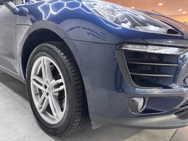 Used Porsche Macan 2015 for sale - 76317795: Photo 11