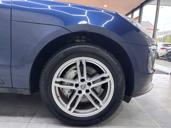Used Porsche Macan 2015 for sale - 76317795: Photo 15