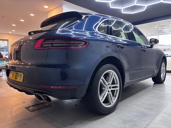 Used Porsche Macan 2015 for sale - 76317795: Photo 17