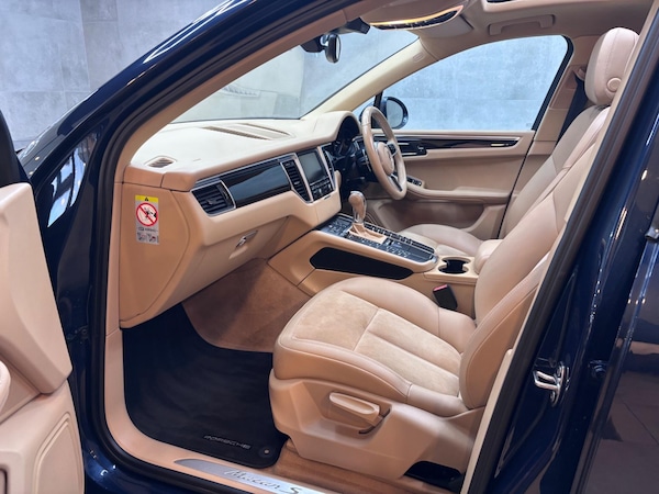 Used Porsche Macan 2015 for sale - 76317795: Photo 28