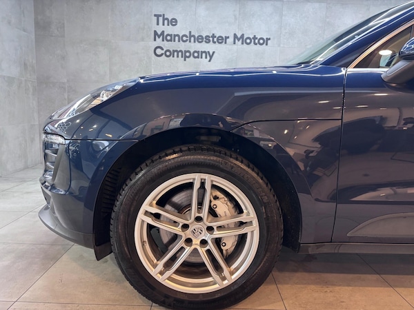 Used Porsche Macan 2015 for sale - 76317795: Photo 30