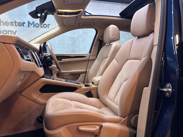 Used Porsche Macan 2015 for sale - 76317795: Photo 32