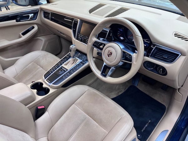 Used Porsche Macan 2015 for sale - 76317795: Photo 53