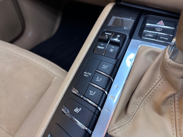 Used Porsche Macan 2015 for sale - 76317795: Photo 71